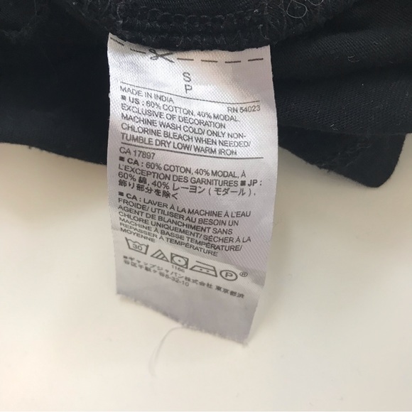 Banana Republic Black Top - Picture 11 of 11